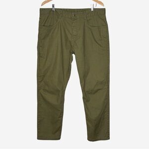 The North Face Men's Motion Pants Size 38S 38x31 Olive Green Reflective Cuffs